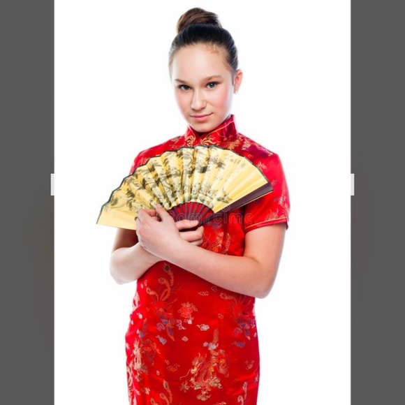 ESME Traditional Dress - Picture 2 of 9